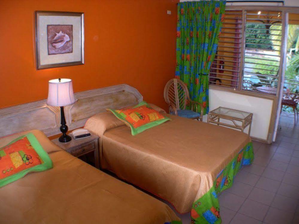 Enchanted Waters Tobago Buccoo Екстериор снимка